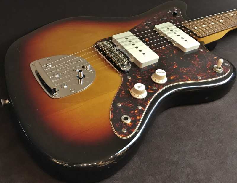 Fender Japan JM66-80 Jazzmaster 3TS 買取