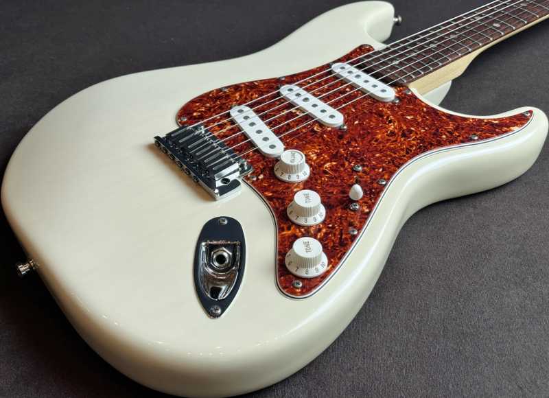 Fender FSR American Deluxe Stratocaster WBL RW 買取